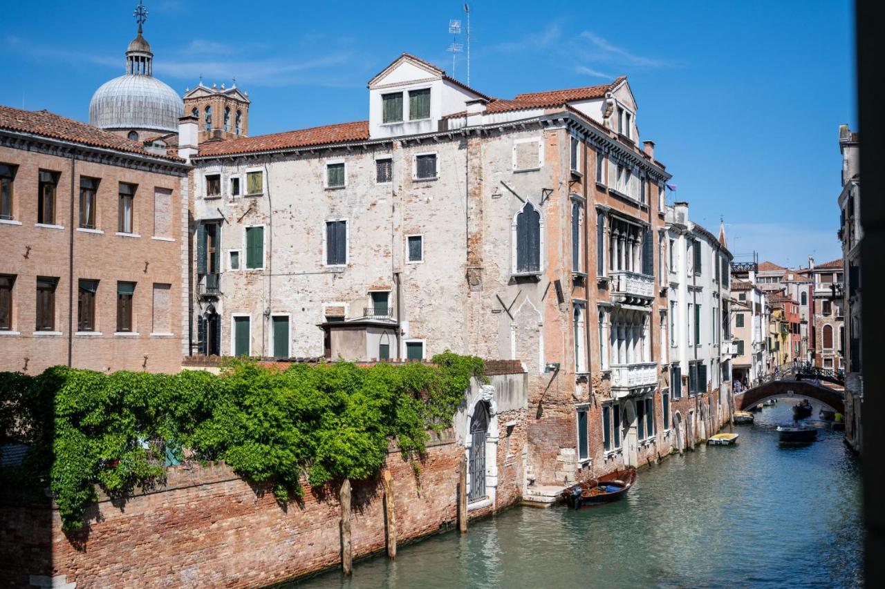 Palazzo Borgoloco Apartment Venice Exterior photo