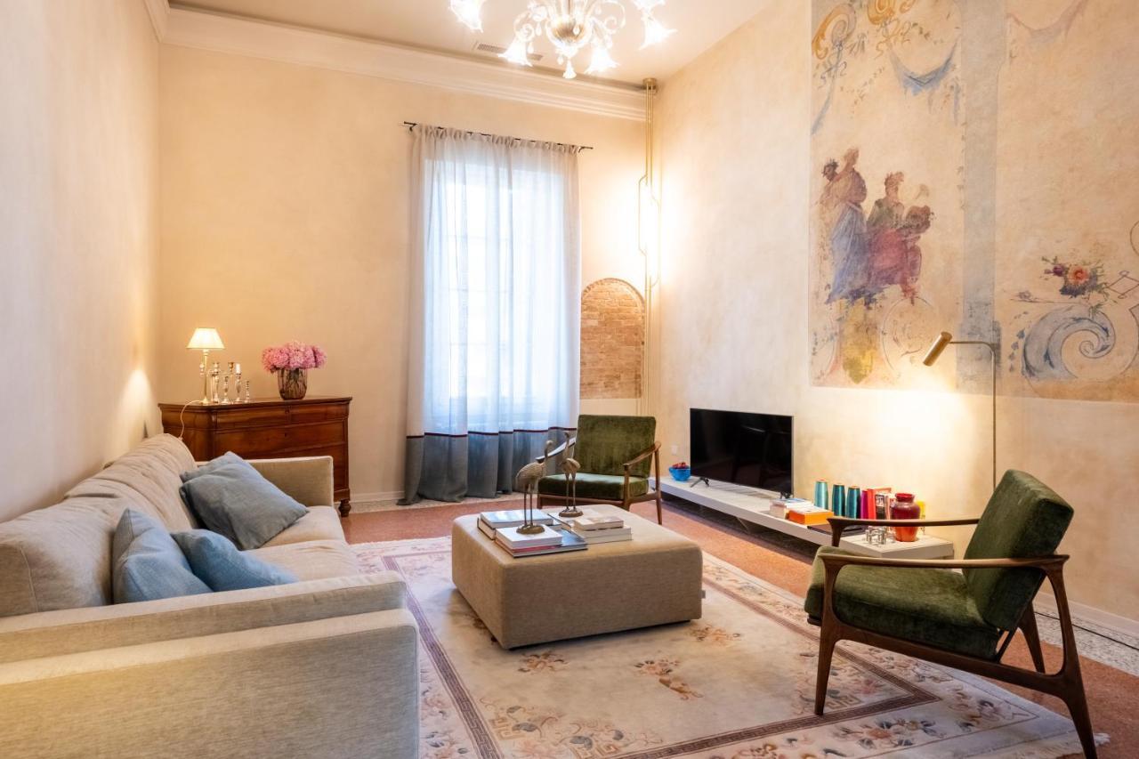 Palazzo Borgoloco Apartment Venice Exterior photo