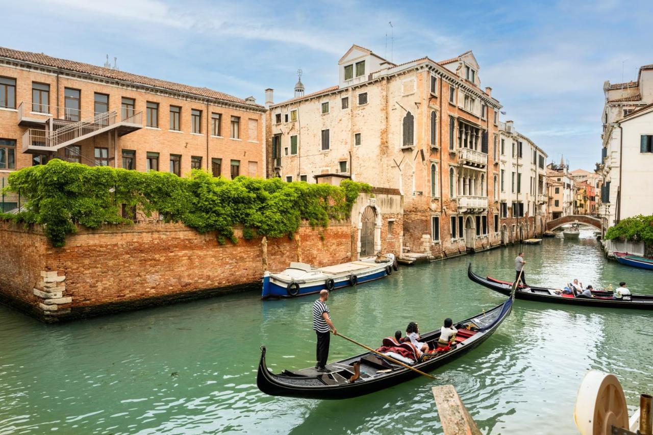 Palazzo Borgoloco Apartment Venice Exterior photo